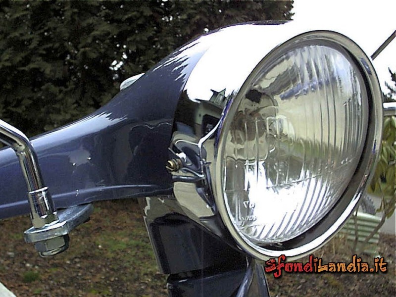 Faro Vespa