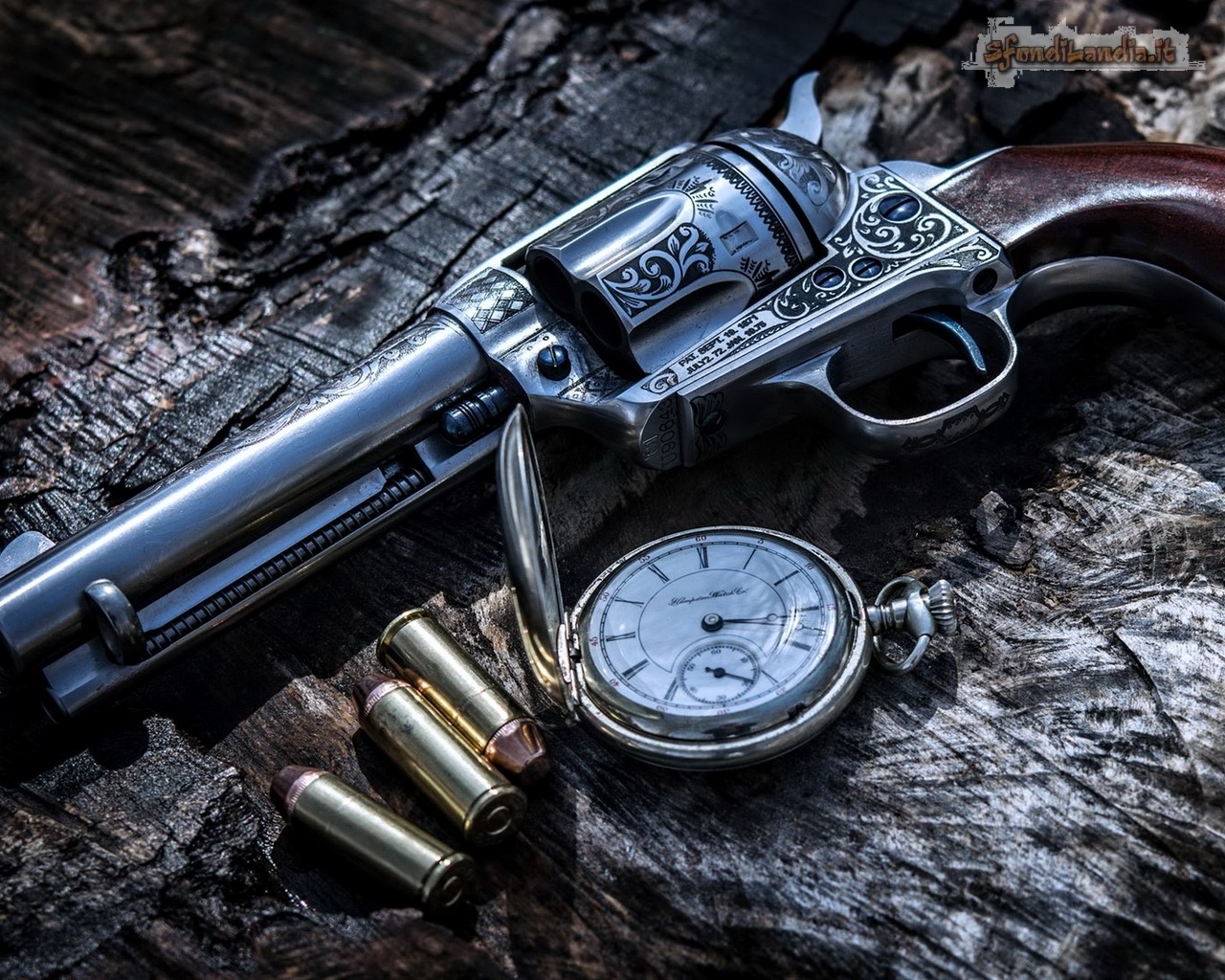 Pistol Revolver