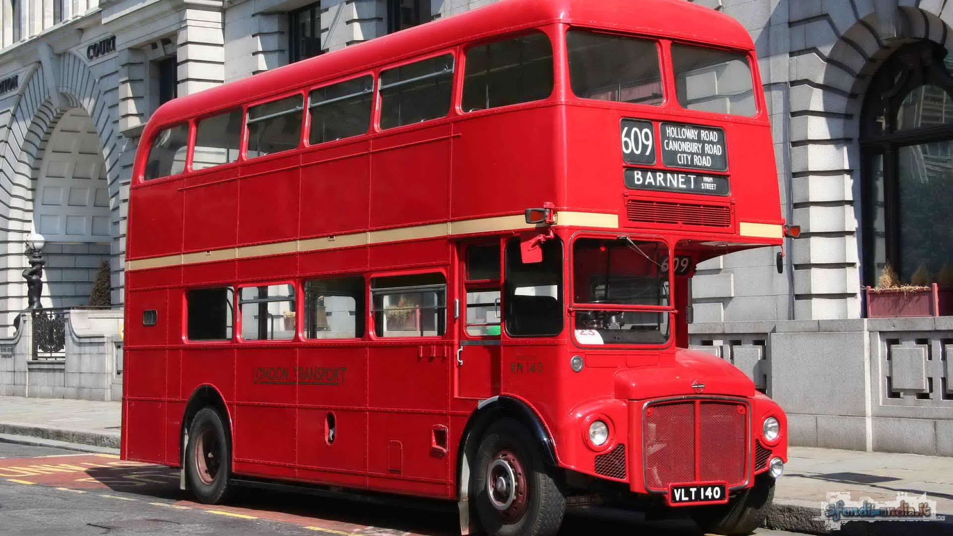 London On Bus