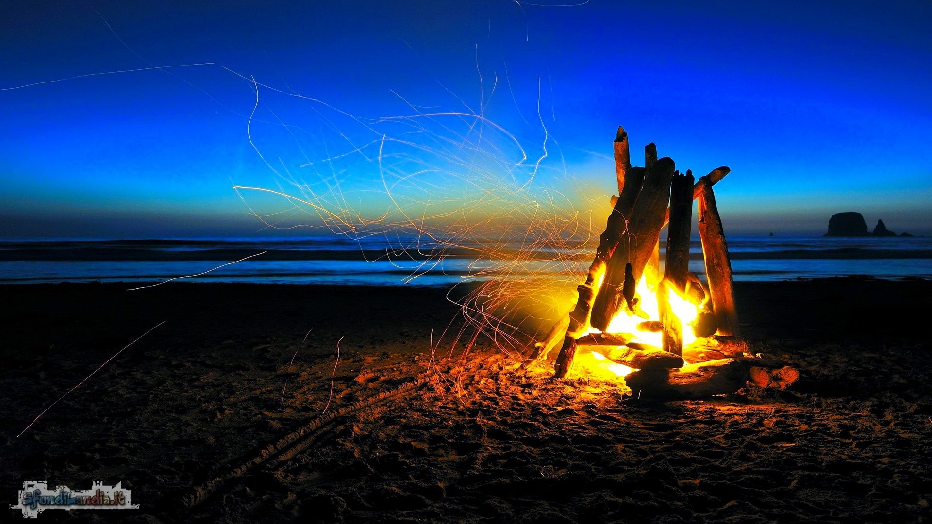 Fuoco in spiaggia