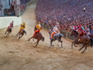 Sfondo: Palio di Siena