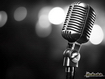 Sfondo: A Studio Microphone