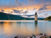 Sfondo: Lago di Resia